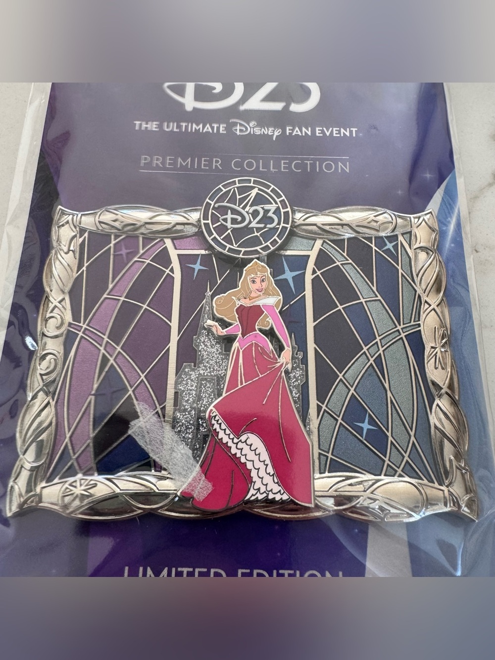 D23 THE ULTIMATE DISNEY FAN EVENT PREMIER COLLECTION PIN AURORA LE 1000